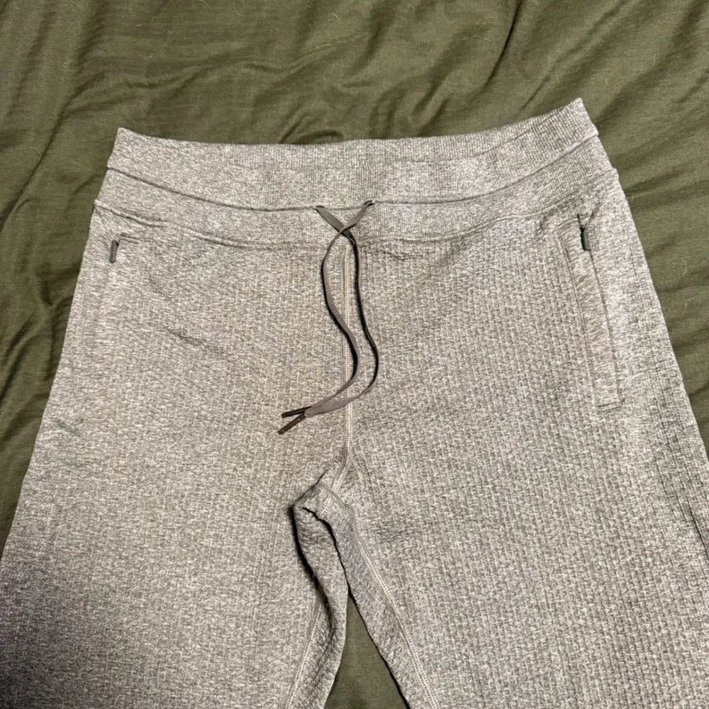 Lululemon Engineered Warmth Jogger Grey/Sage Merino Wool Blend Women's‎ Size 8